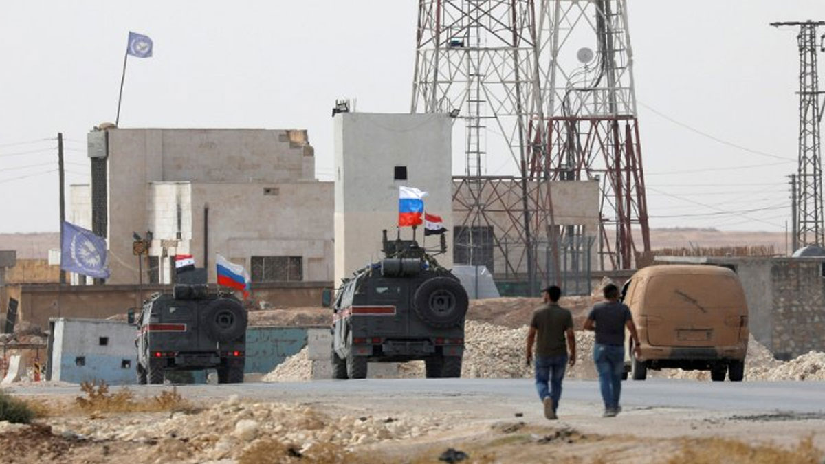 Rusya: Esad güçleri Menbiç'te 1000 kilometrekare alanda kontrol sağladı
