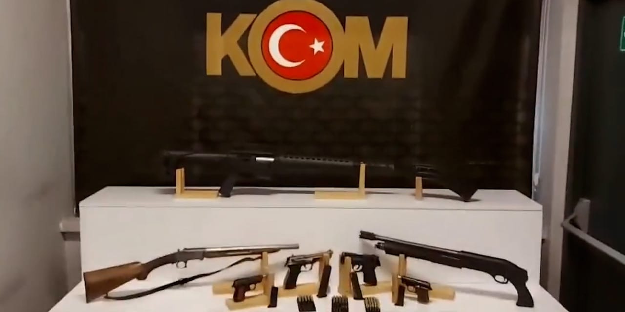 Yasa dışı silah ticareti yapanlara yönelik operasyon: 2 zanlı yakalandı
