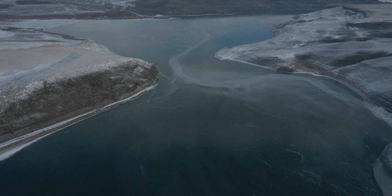 Yağışlar doldu taşırdı: Kars Barajı'nda su tahliyesi başladı
