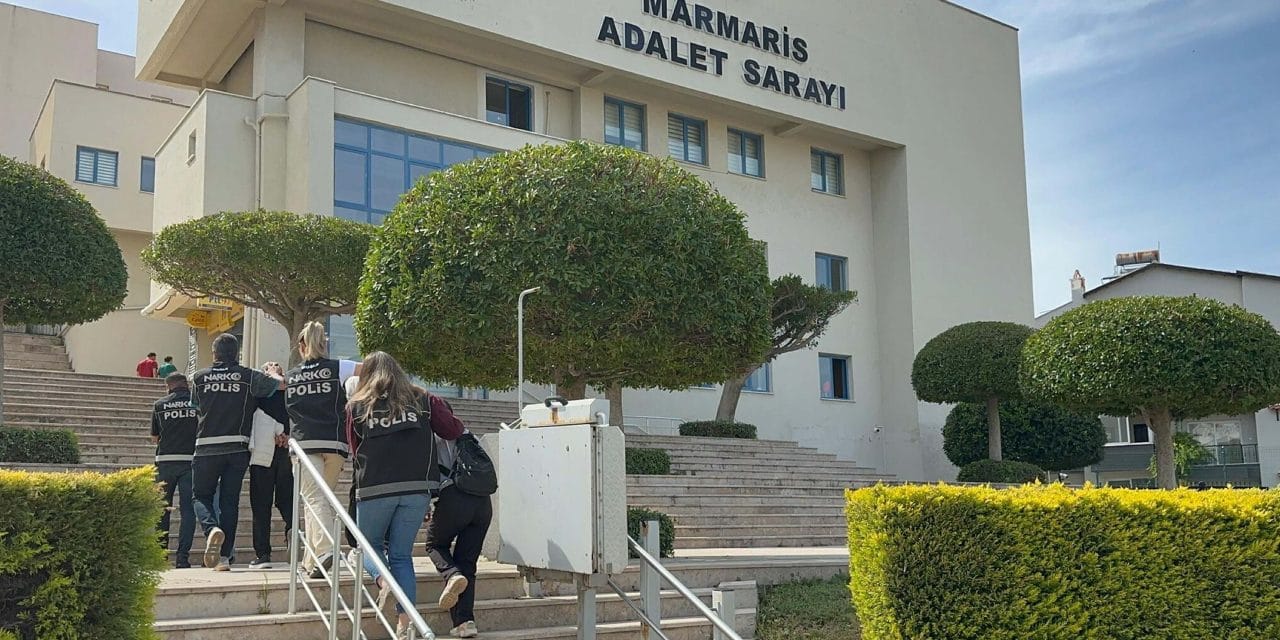 Marmaris'te zehir tacirleri narkotik köpeği Fox'tan kaçamadı: 4 tutuklama