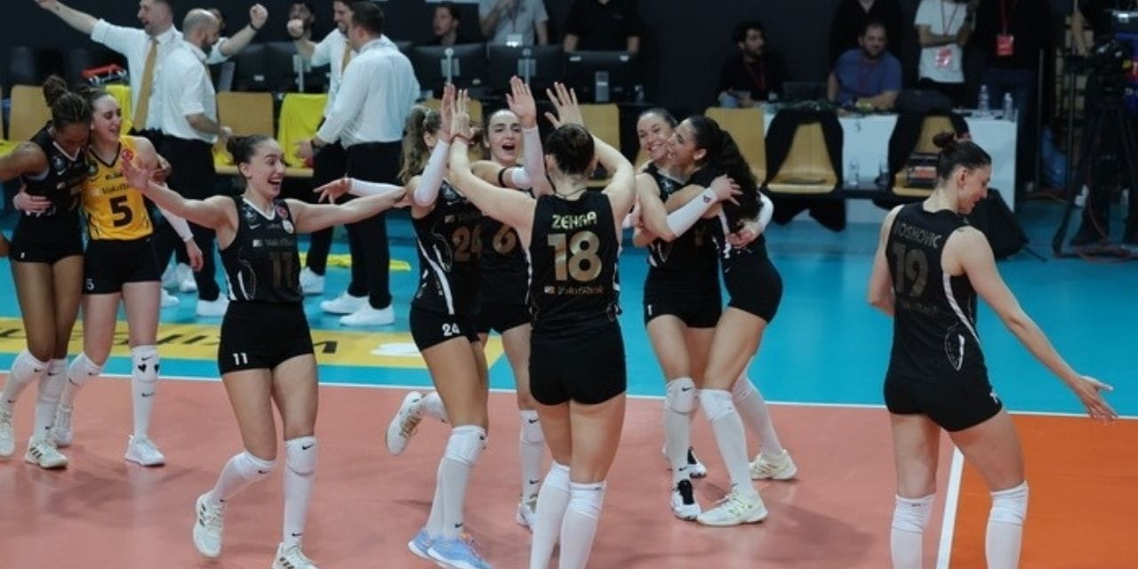 Önce kupayı aldı sonra yüzüğü taktı: VakıfBank'ın yıldızı nişanlandı
