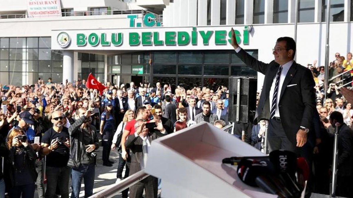 Bolu'da "İmamoğlu" izdihamı! Ziyaretti, mitinge dönüştü...