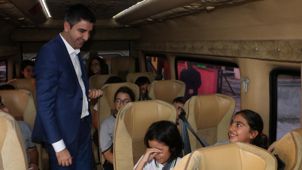 Kartallı Çocuklardan Başkan Gökhan Yüksel’e Sevgi Seli