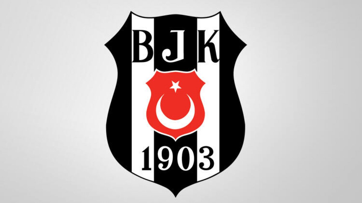 Beşiktaş'ta ilk istifa...