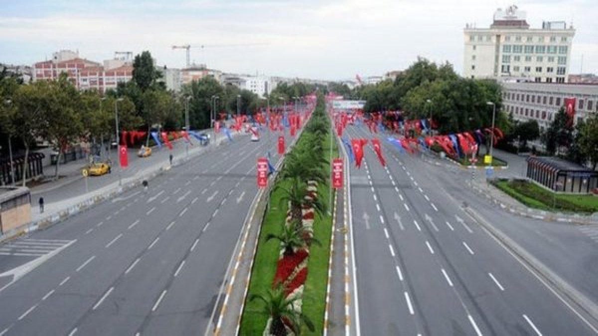 İstanbullular dikkat! Bu yollar trafiğe kapatıldı