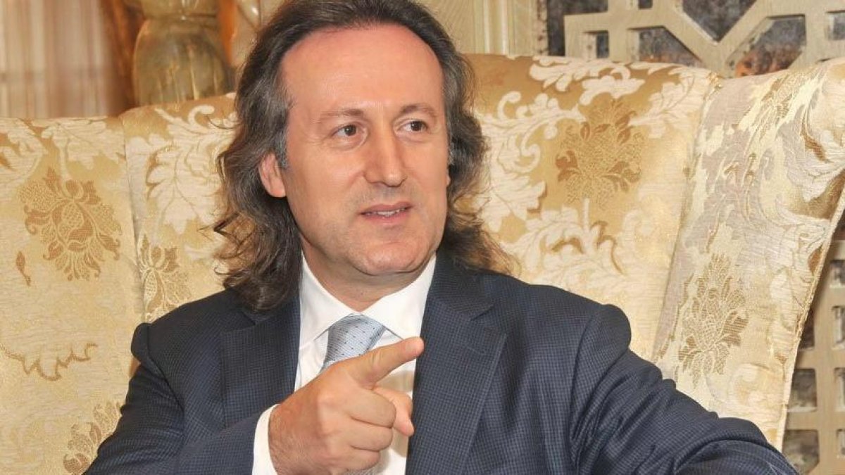 Medyum Memiş'ten "Cumhuriyet" çıkışı!