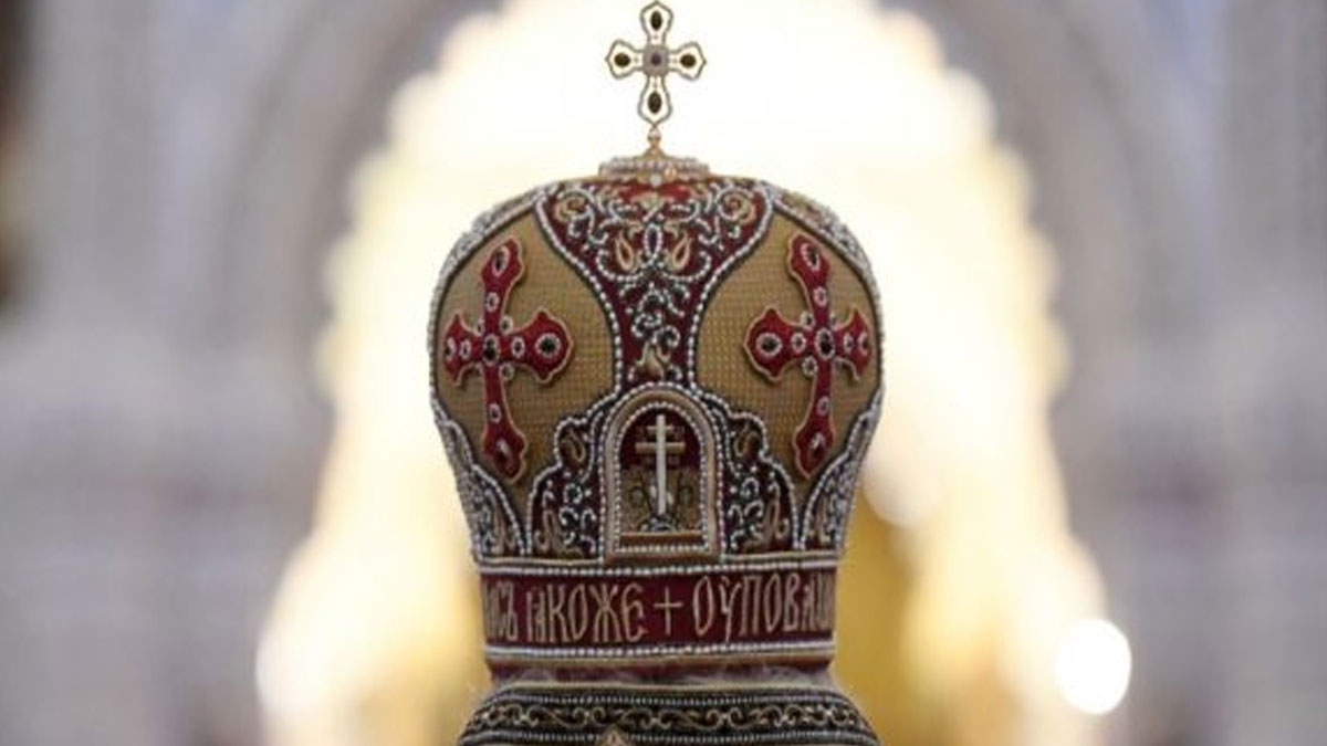 Rus Kilisesi ile Yunan Kilisesi ilişkileri kopardı