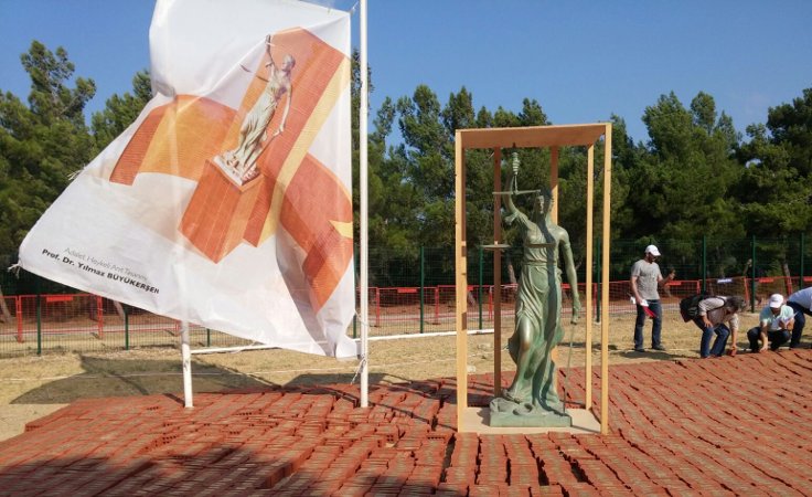 Büyük Zaferin 95. yılı'nda ilk tören Anıtkabir'de düzenlendi