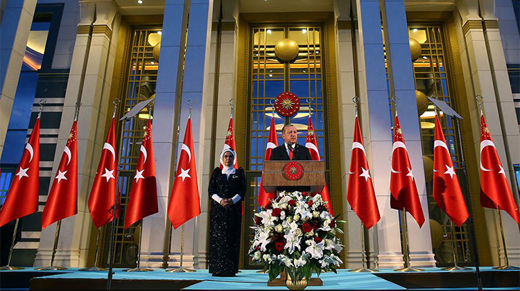 Cumhurbaşkanı Erdoğan 30 Ağustos resepsiyonunda konuştu: Bu nasıl NATO’da beraber olmak