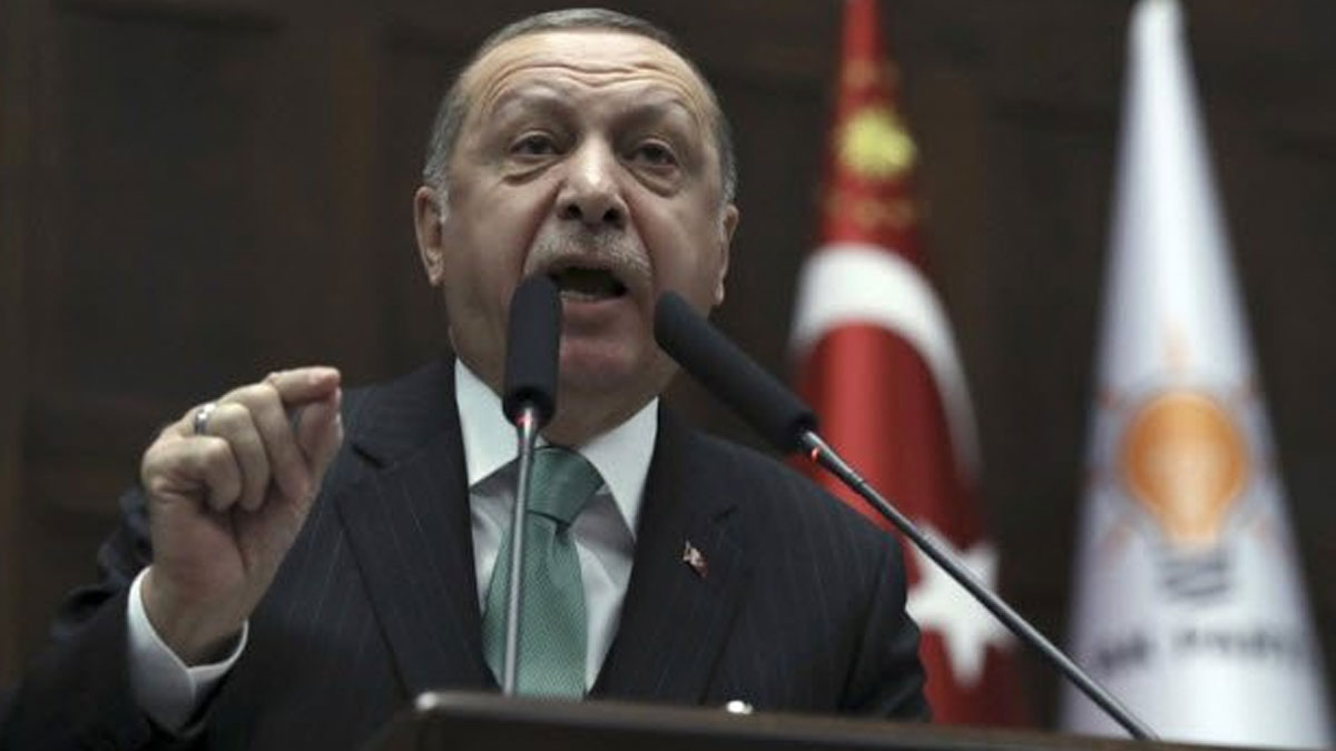 Erdoğan'dan istifa eden il başkanları hakkında açıklama