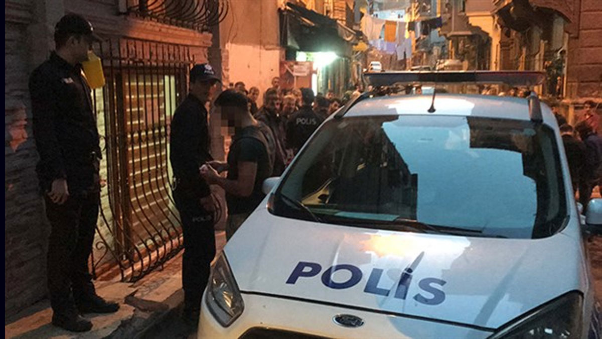 Beyoğlu'nda çocuk tacizi: Mahalle sokağa indi