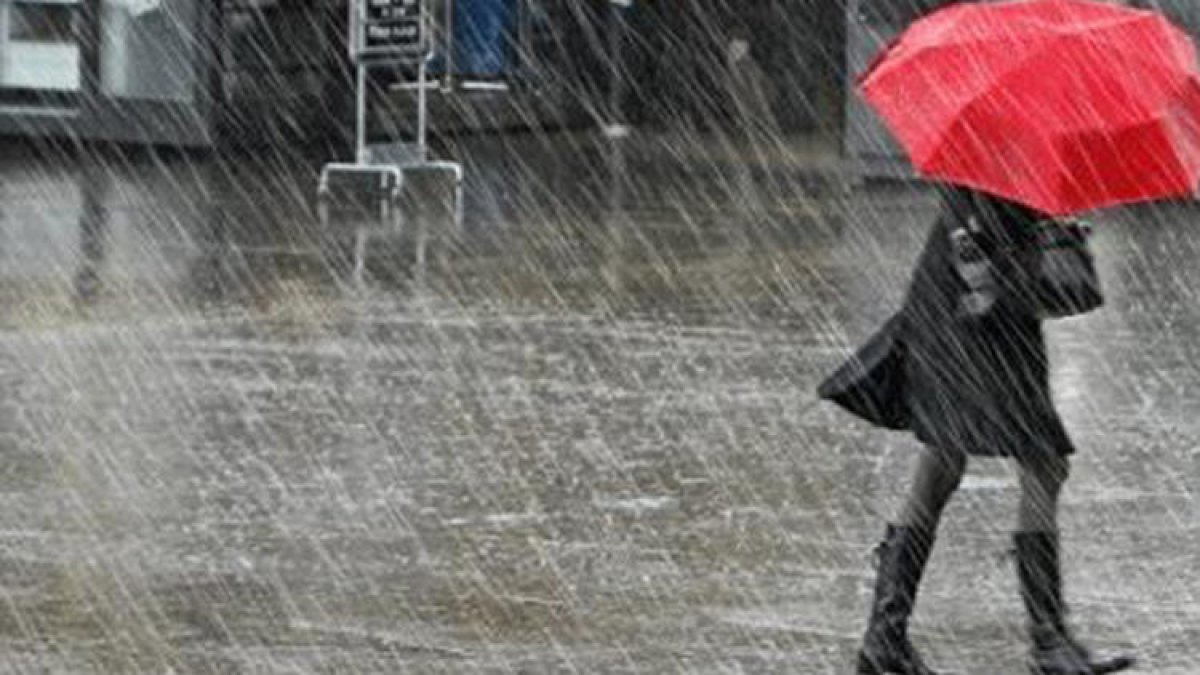 Meteorolojiden İstanbul için şiddetli yağış ve dolu uyarısı