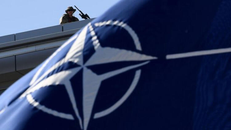 NATO uzayı 'yeni harekat alanı' ilan etti