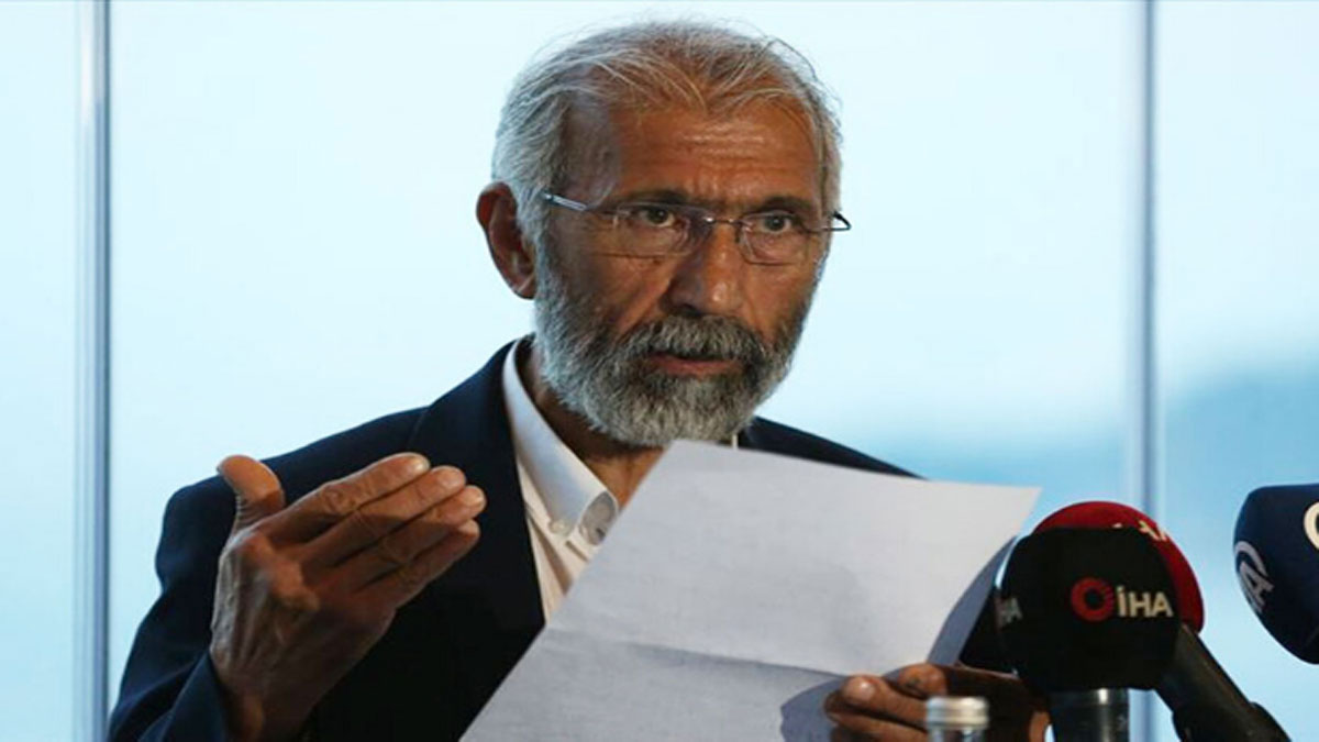 Öcalan'ın mektubunu açıklayan akademisyen görevden alındı