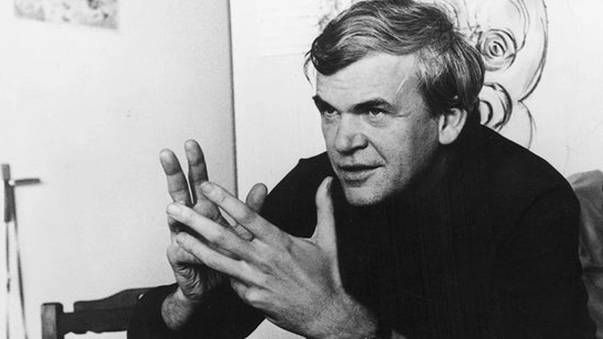 Milan Kundera 40 yıl sonra vatandaşlığını geri kazandı