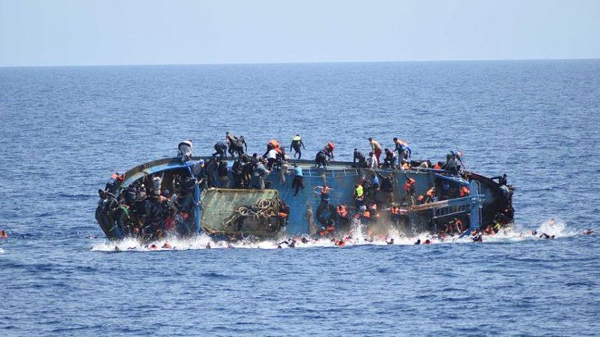 Göçmenleri taşıyan tekne battı: En az 57 kişi yaşamını yitirdi