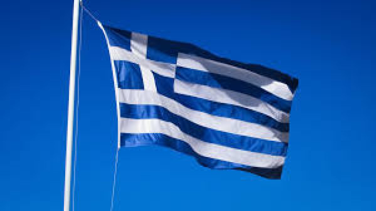 Yunan bandıralı tankere korsanlar saldırdı
