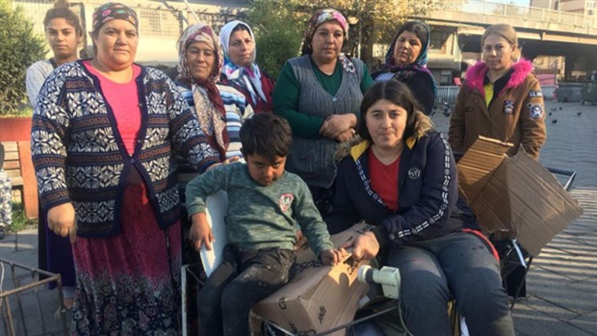 AKP'li belediye başkanı karton toplamayı yasaklattı