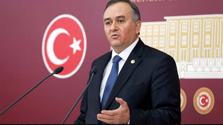 MHP'li Erkan Akçay, AKP'nin yeni Milli Eğitim Müfredatına tepki gösterdi