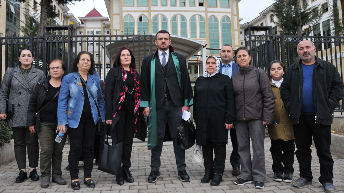 Evli olduğu erkek tarafından 21 kez bıçaklanan Ayşe Seyidoğlu: Yarım kalanı tamamlamak isterler