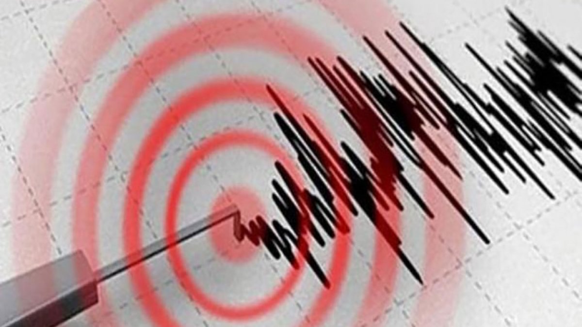 Balıkesir'de büyük deprem: İstanbul'da da hissedildi
