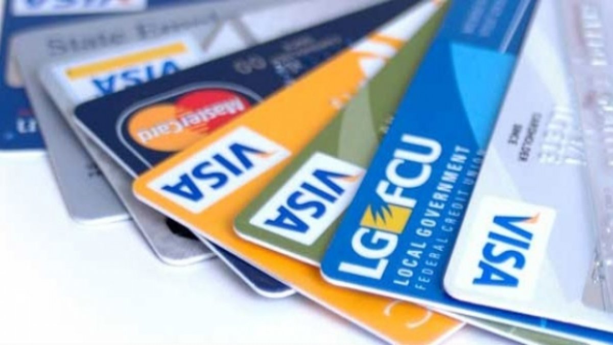 Kredi kartı kullananlar dikkat: 455 bin kişinin kredi kartı bilgileri çalındı iddiası