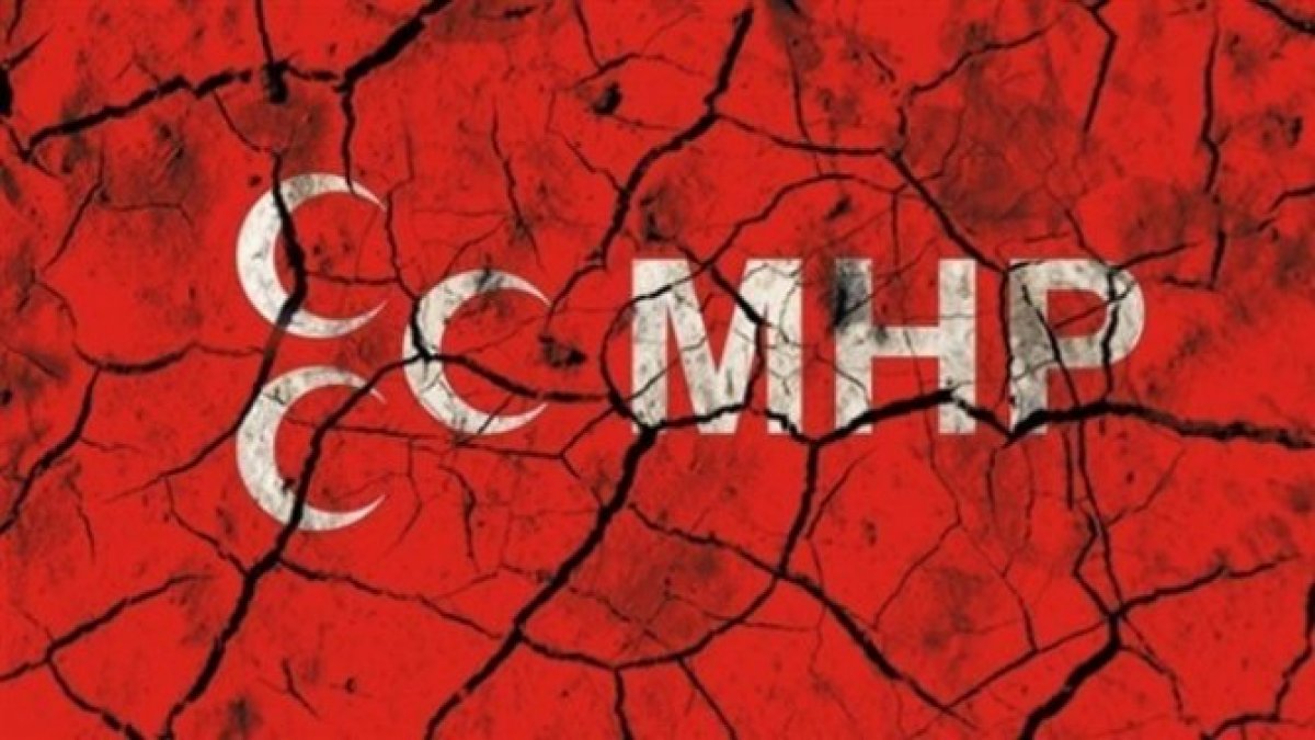MHP'de istifa depremi: Rüşvet iddiası