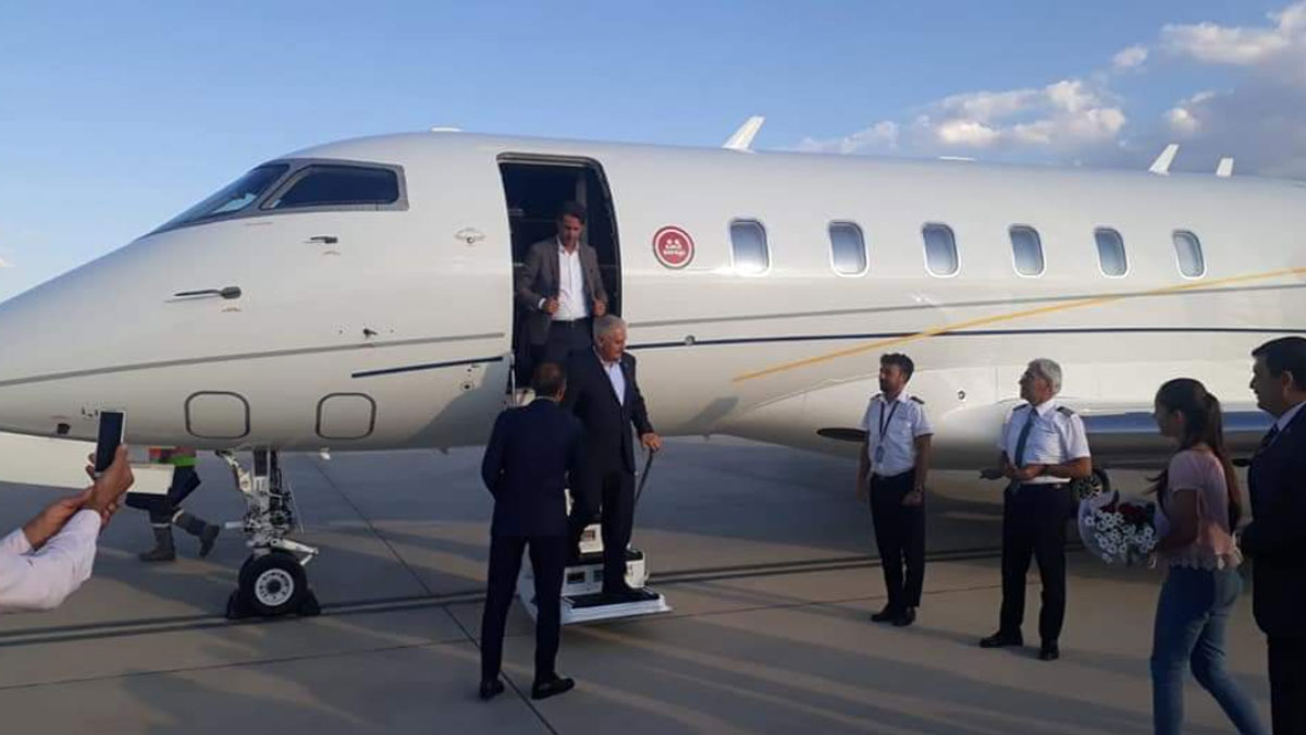 AKP'nin Simit Sarayı hamlesinin ardından 'özel uçak' fotoğrafları çıktı