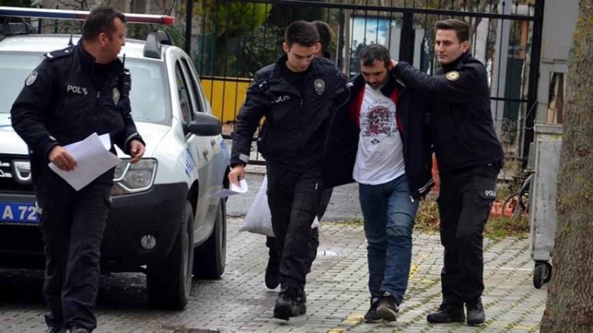 Eşini öldürme hazırlığındaki erkek polisler tarafından yakalandı