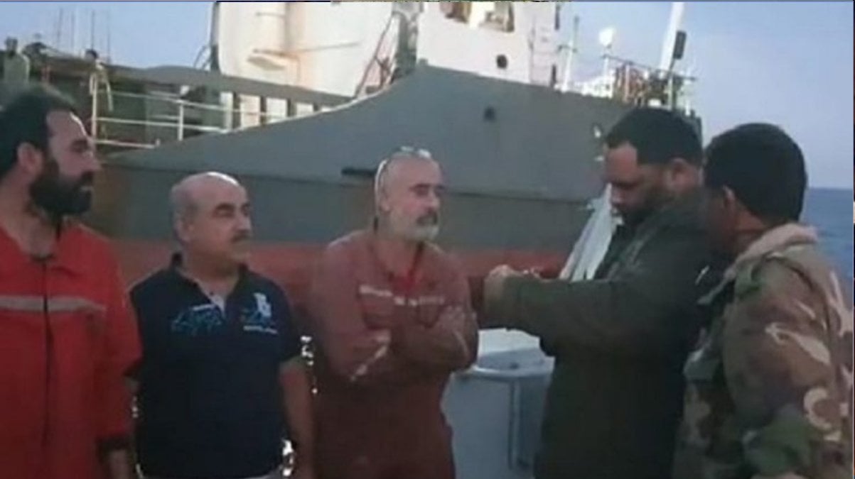 Libya'da alıkonulan gemi ve Türk mürettebatı serbest bırakıldı