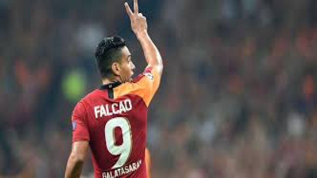 Galatasaray'da ayrılık iddiası: Falcao gidiyor mu?