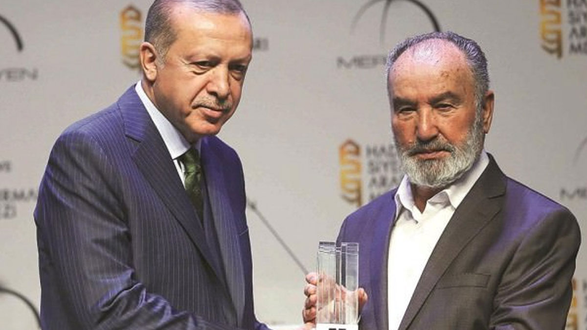Erdoğan'ın fetvacısı, "Beni çok üzdüler" diyerek yazılarına son verdi