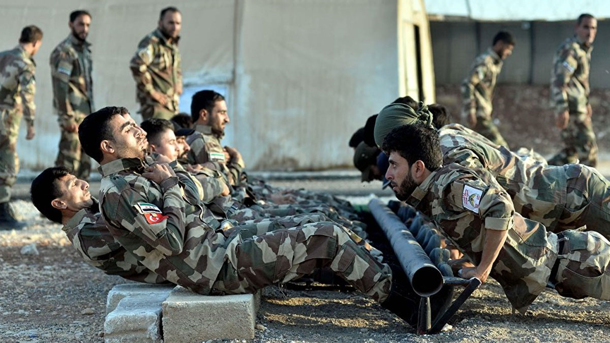 Rus diplomatlar: ÖSO militanları Türk ordusuyla birlikte Libya'da