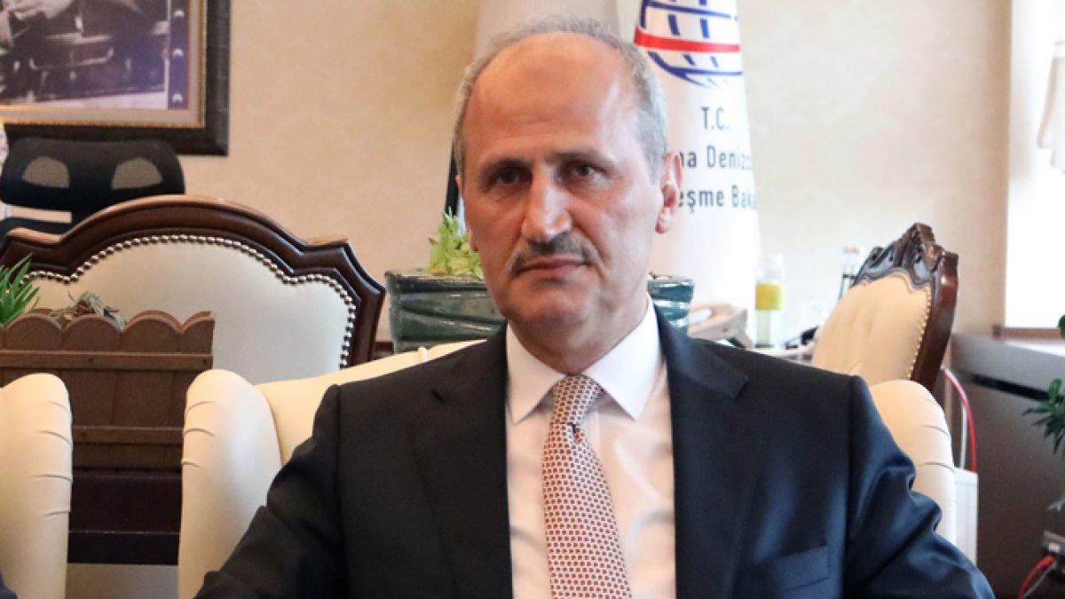 Önceki Ulaştırma Bakanı Cahit Turhan koronaya yakalandı
