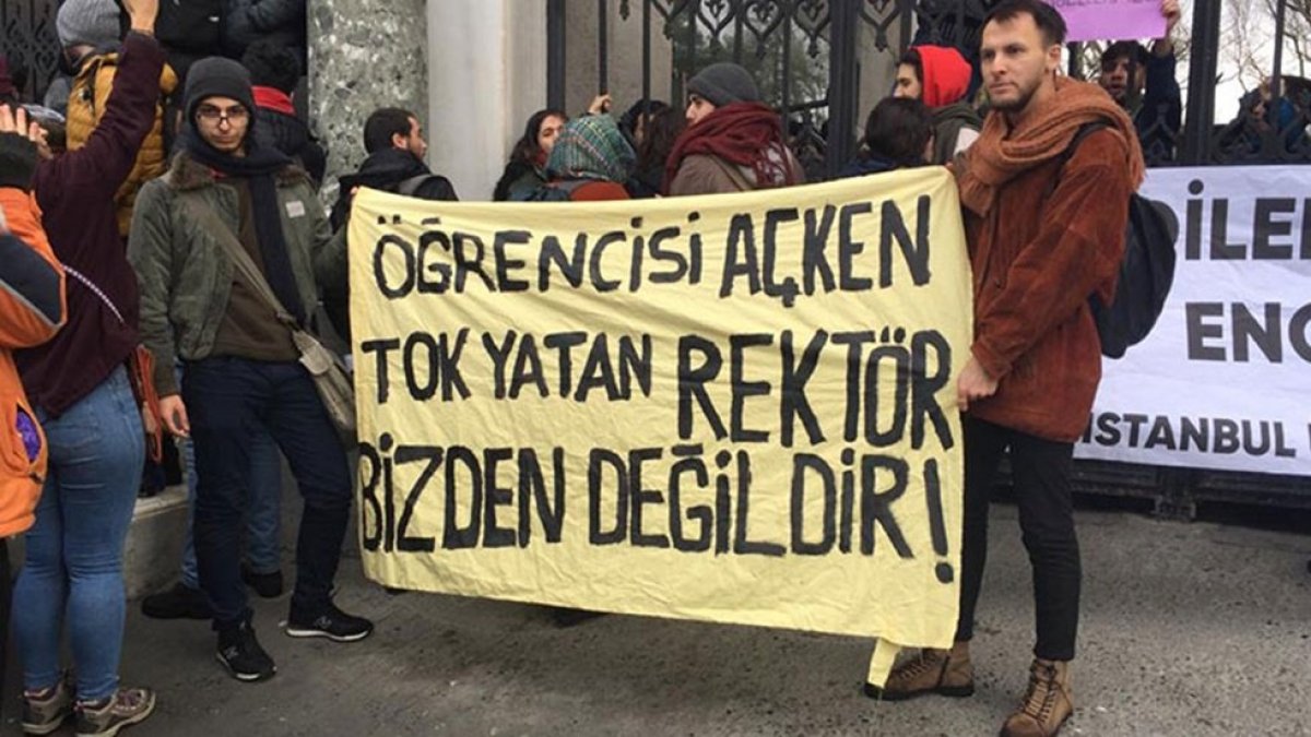 İstanbul Üniversitesi Rektörlüğü geri adım attı