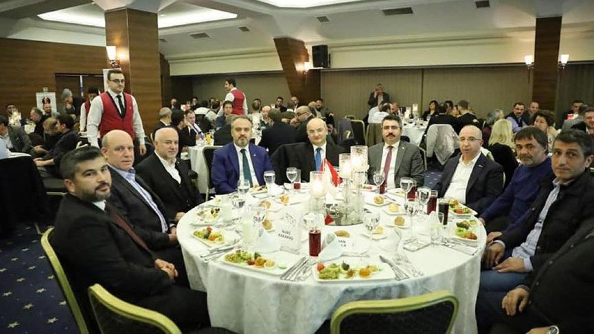 AKP'li Bursa Belediyesi'nden karidesli tanıtım: 30 milyon TL