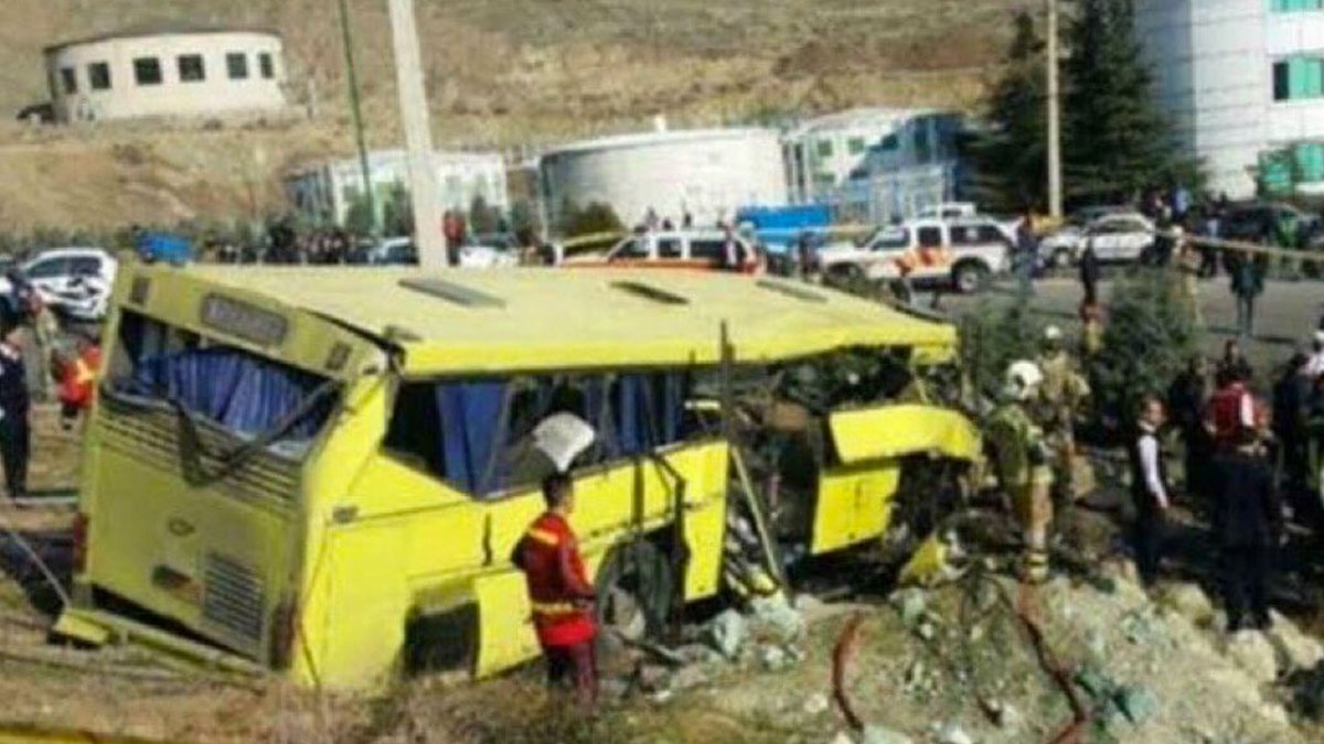 İran'da otobüs devrildi: Çok sayıda ölü ve yaralı
