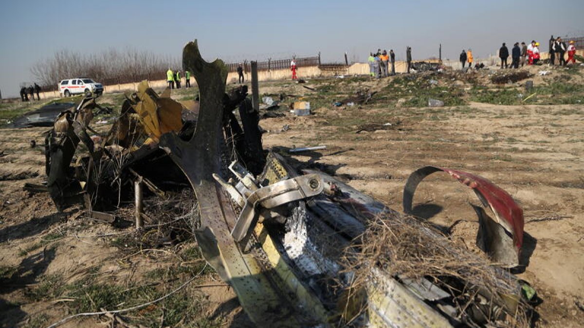 İran'dan uçak düşürdüğü iddialarına yanıt