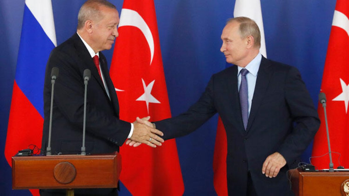 "Türkiye'nin Libya'daki başarısı 'Rusya'ya' bağlı"