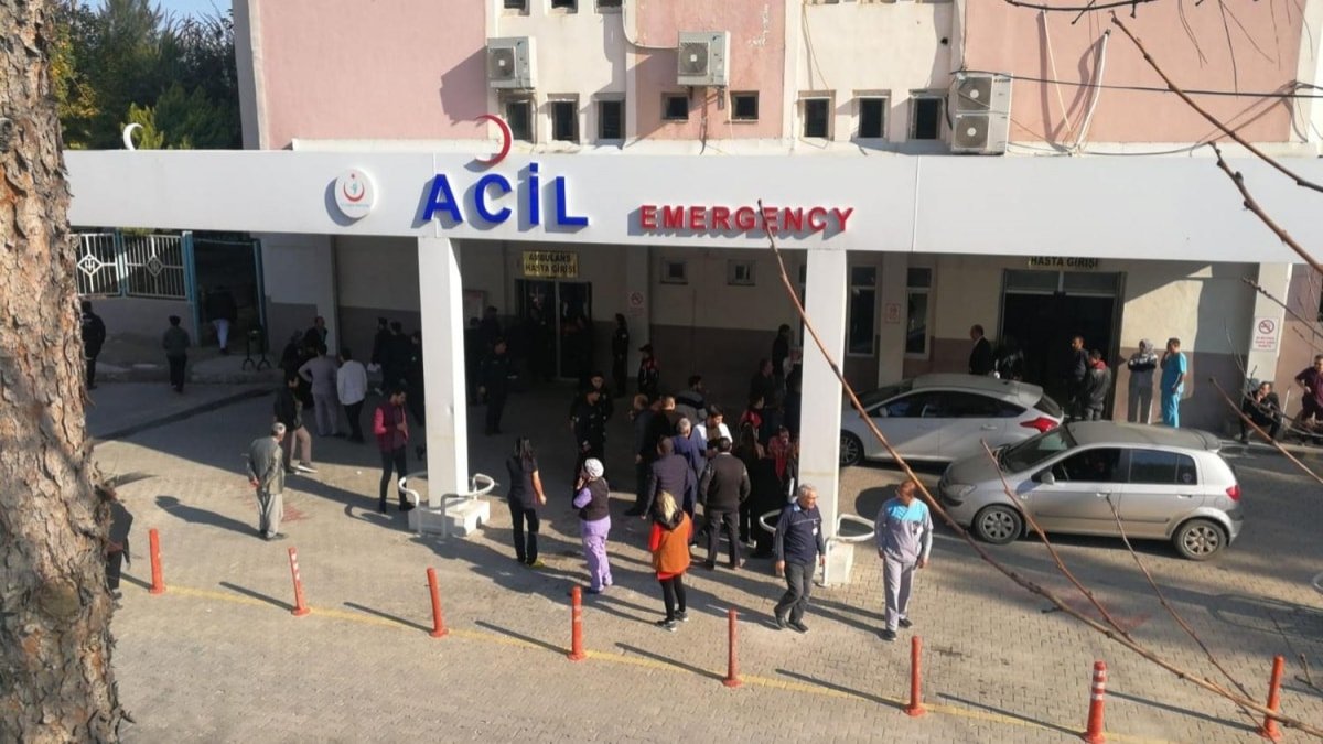 Tarsus'ta devlet hastanesinde patlama: Yaralılar var