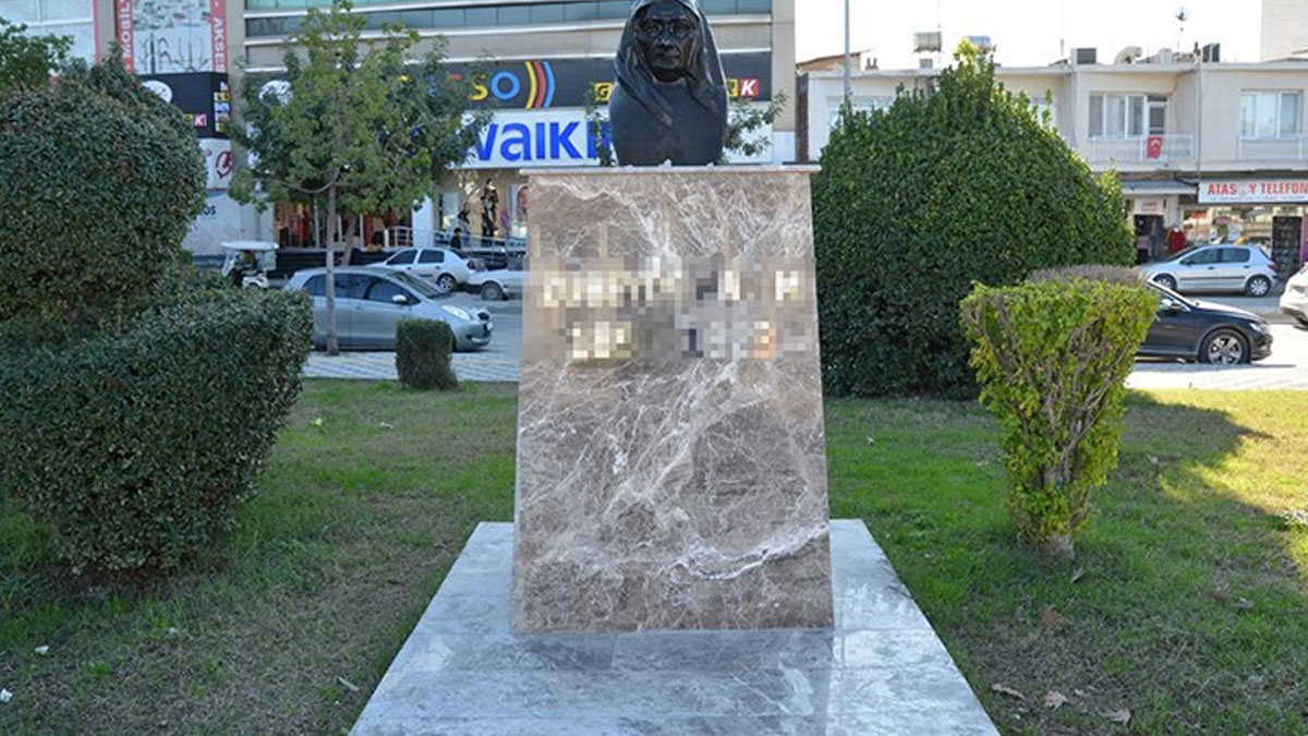 Zübeyde Hanım büstüne çirkin saldırı