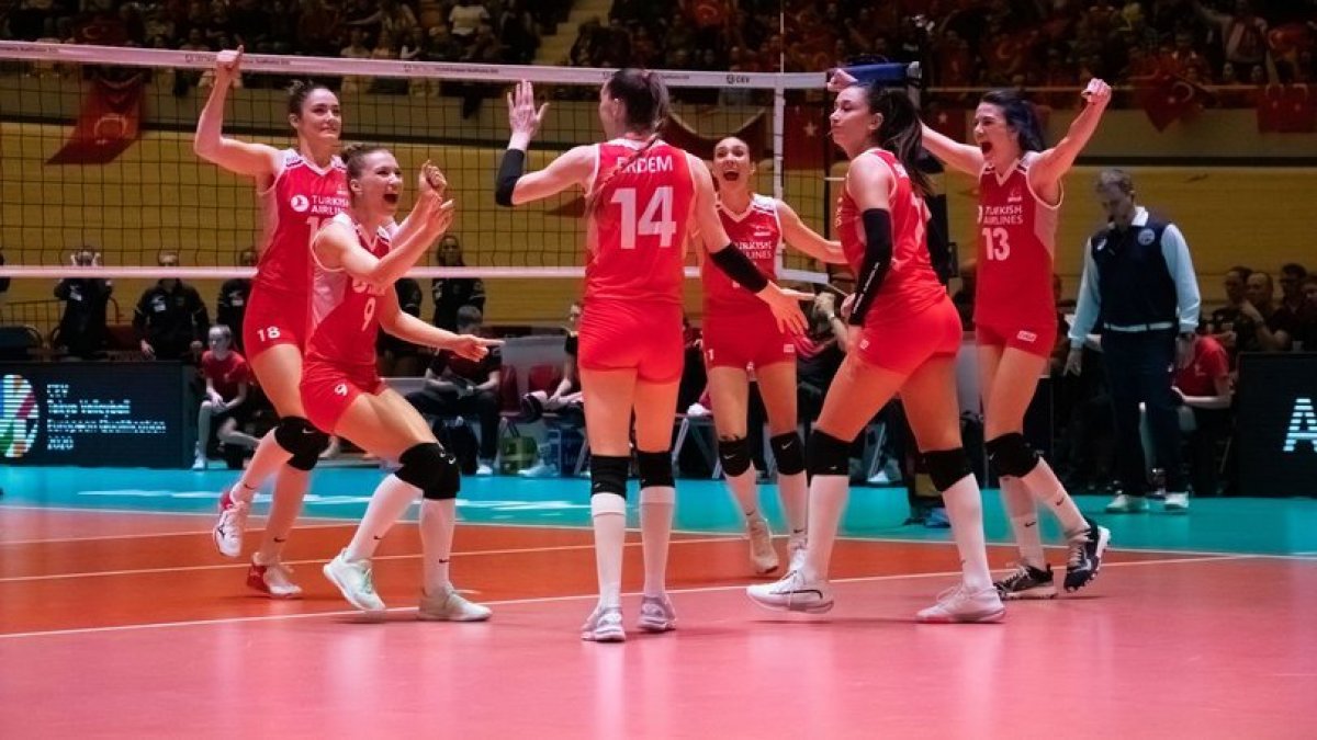 Filenin Sultanları'ndan MHP'li başkana marşlı yanıt