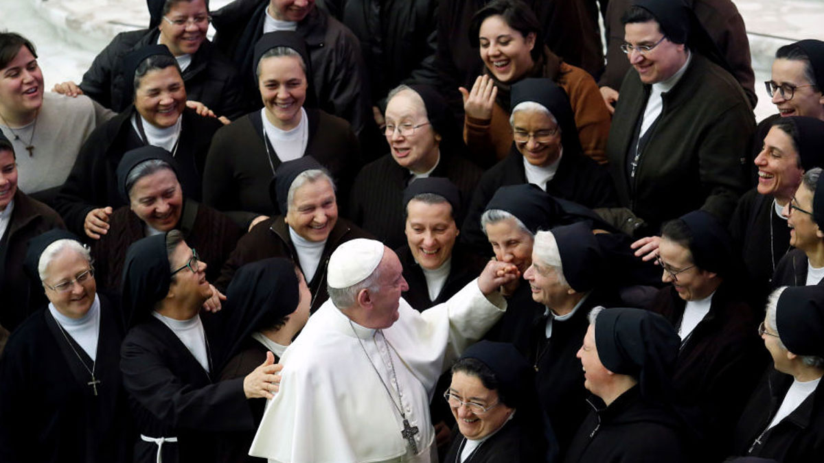 Papa Francis, Vatikan Devlet Sekreterliği'nde ilk kez kadın yönetici görevlendirdi