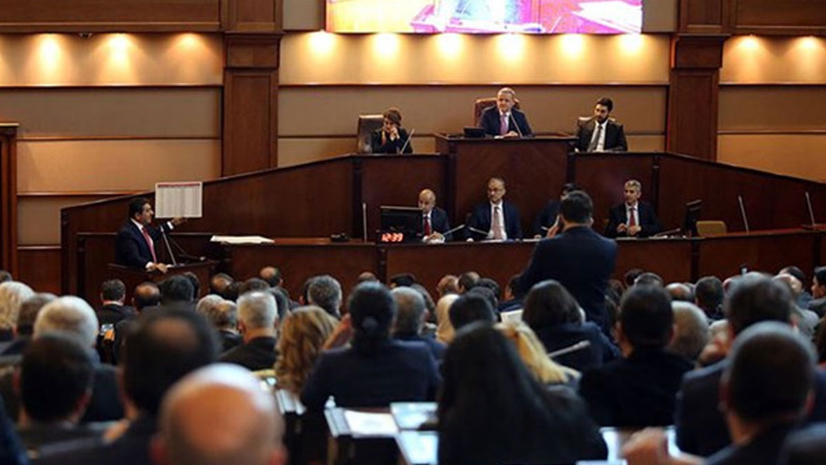 İBB Meclisi'nde cemevleri önerisi AKP ve MHP'nin oylarıyla reddedildi