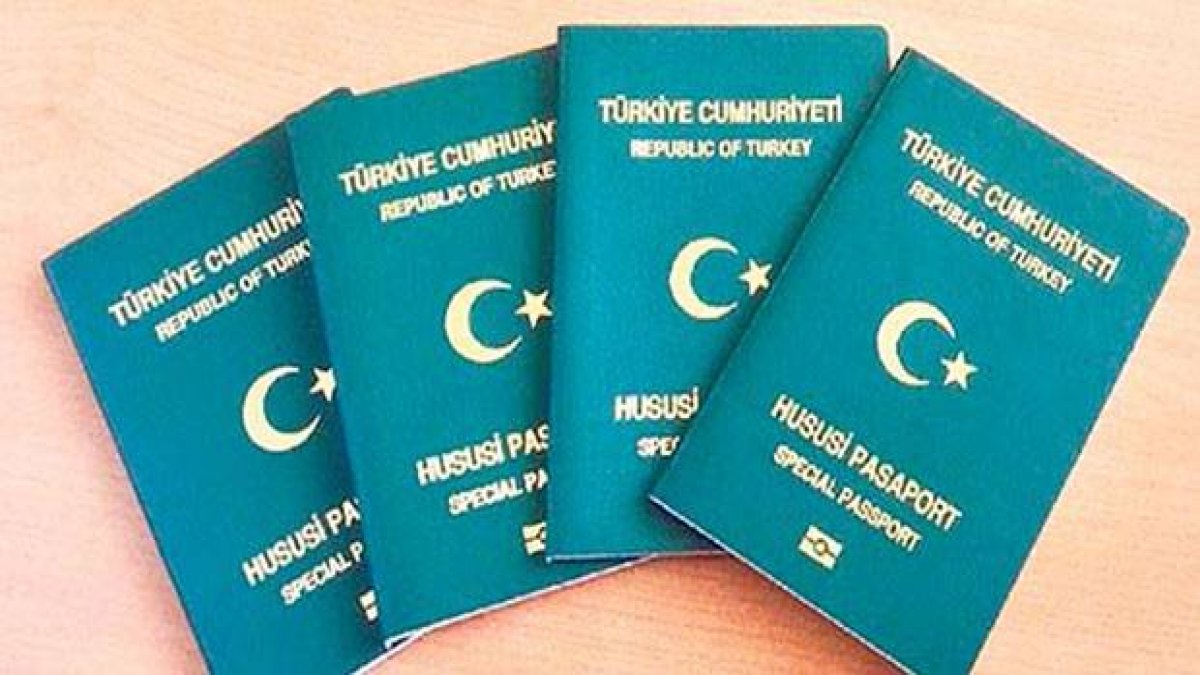 Avukatlara "yeşil pasaport" düzenlemesi Resmi Gazete'de