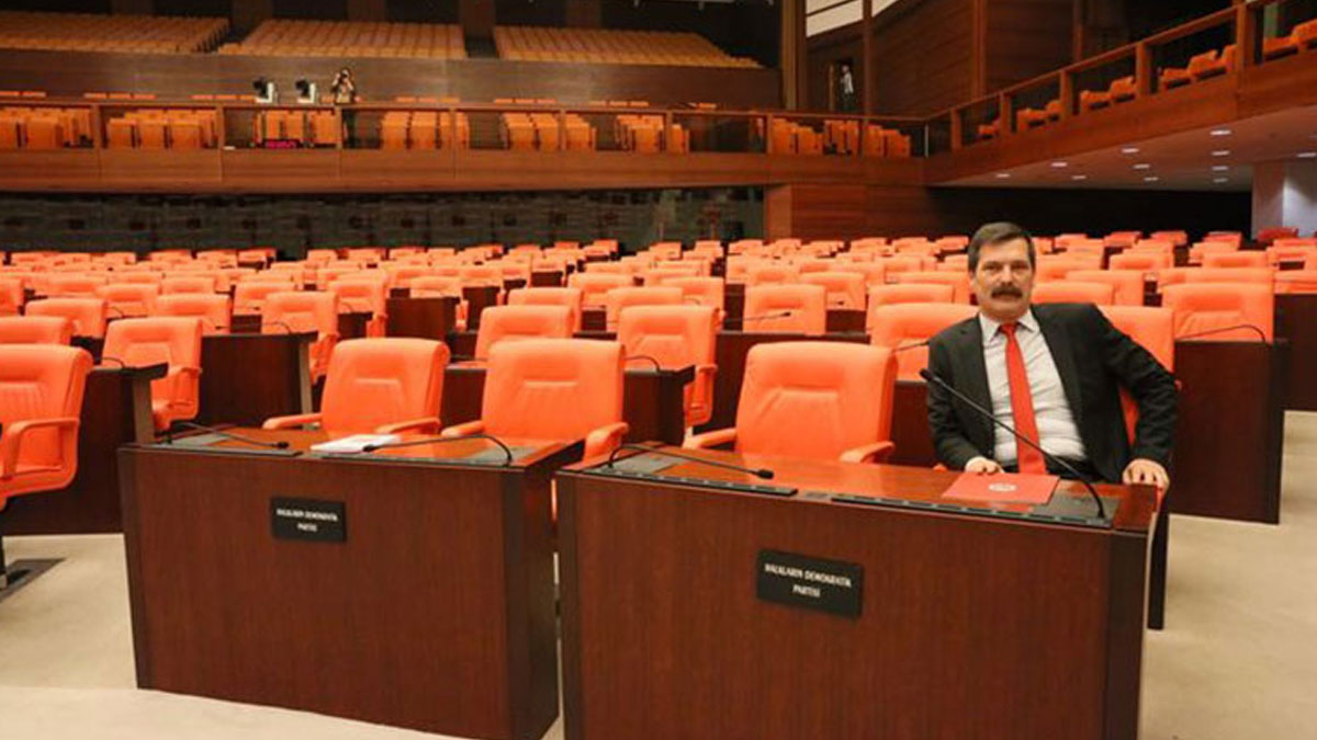 Meclis toplanamadı: Erkan Baş Meclis'te tek başına