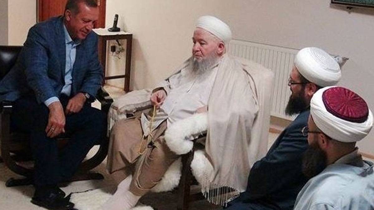 Tarikat liderinden Erdoğan'a: Ahiretini yakma Tayyip Bey