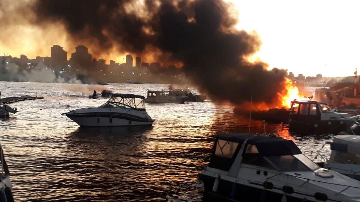 İstanbul Kartal'da yangın: 6 tekne yandı, 1 kişi yaralandı