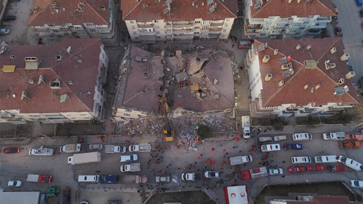 SOL Parti'den Elazığ depremi hakkında açıklama: Depremde ölüm kader değildir