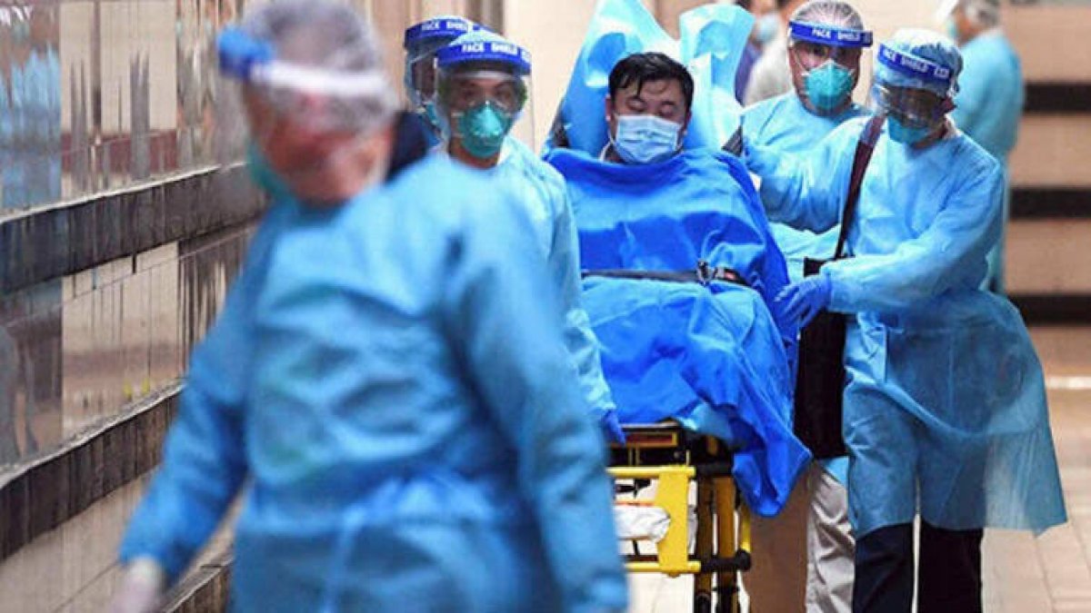 Çin'de koronavirüs hastası 1370 kişiden ümit kesildi